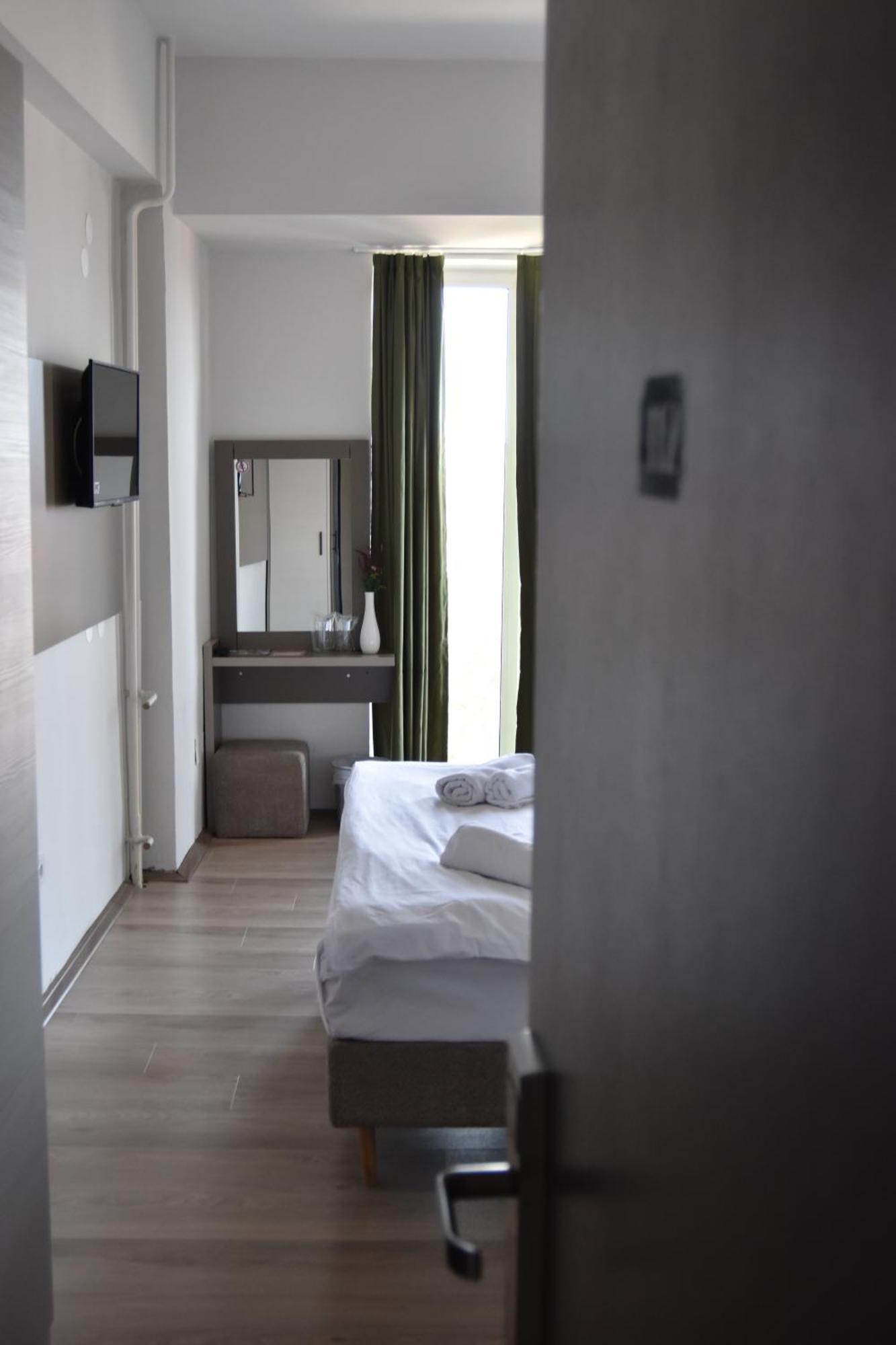 Hotel Montana Palace Krusevo Ngoại thất bức ảnh