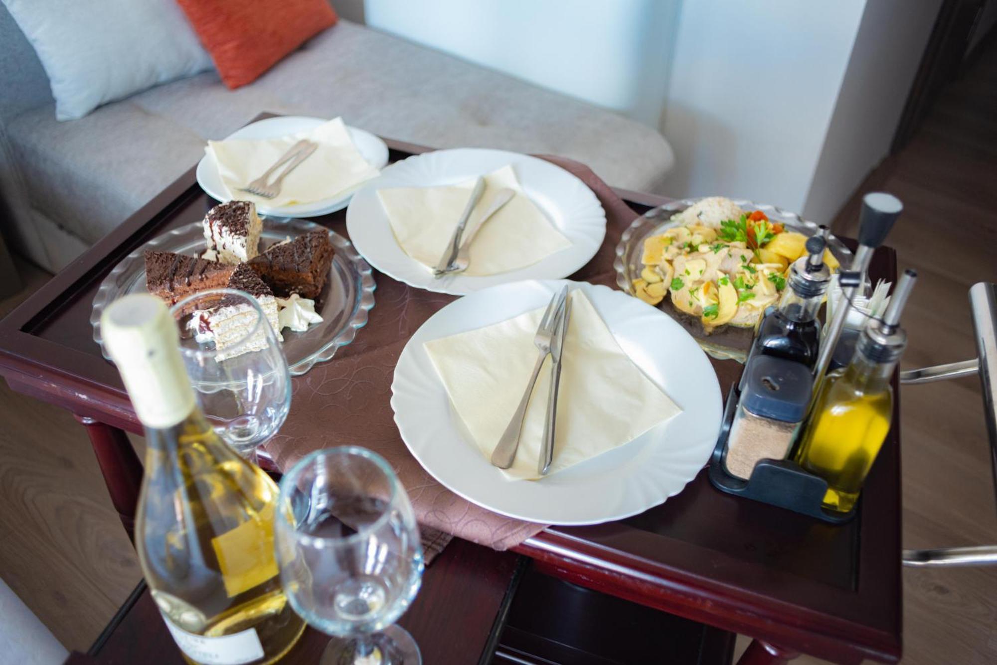 Hotel Montana Palace Krusevo Ngoại thất bức ảnh